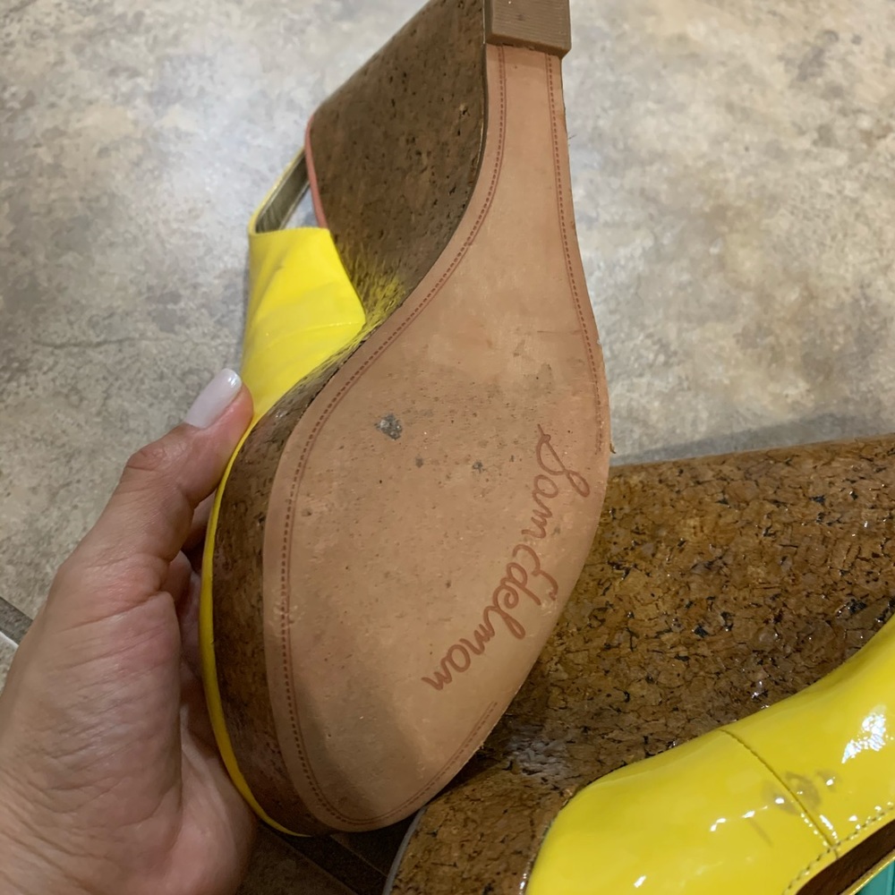 Shoes - Picture 3 of 3